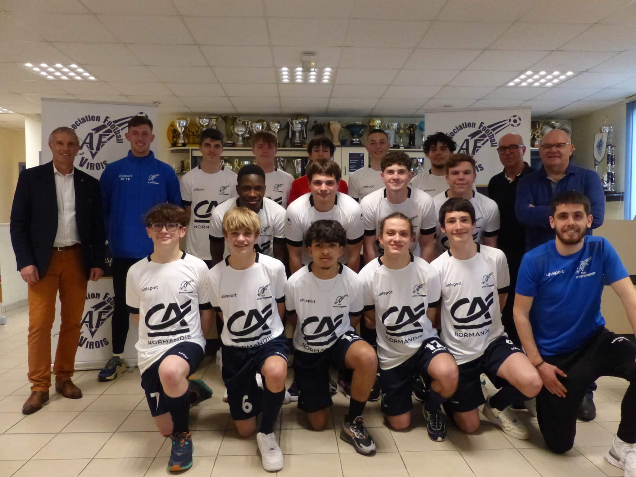 Remise maillots U18 AFV